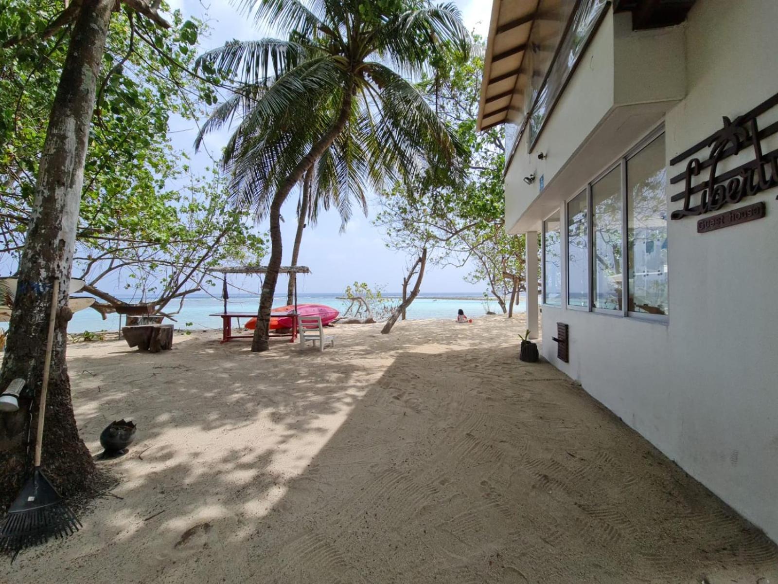 Liberty Guesthouse Maldives Mahibadhoo Ngoại thất bức ảnh