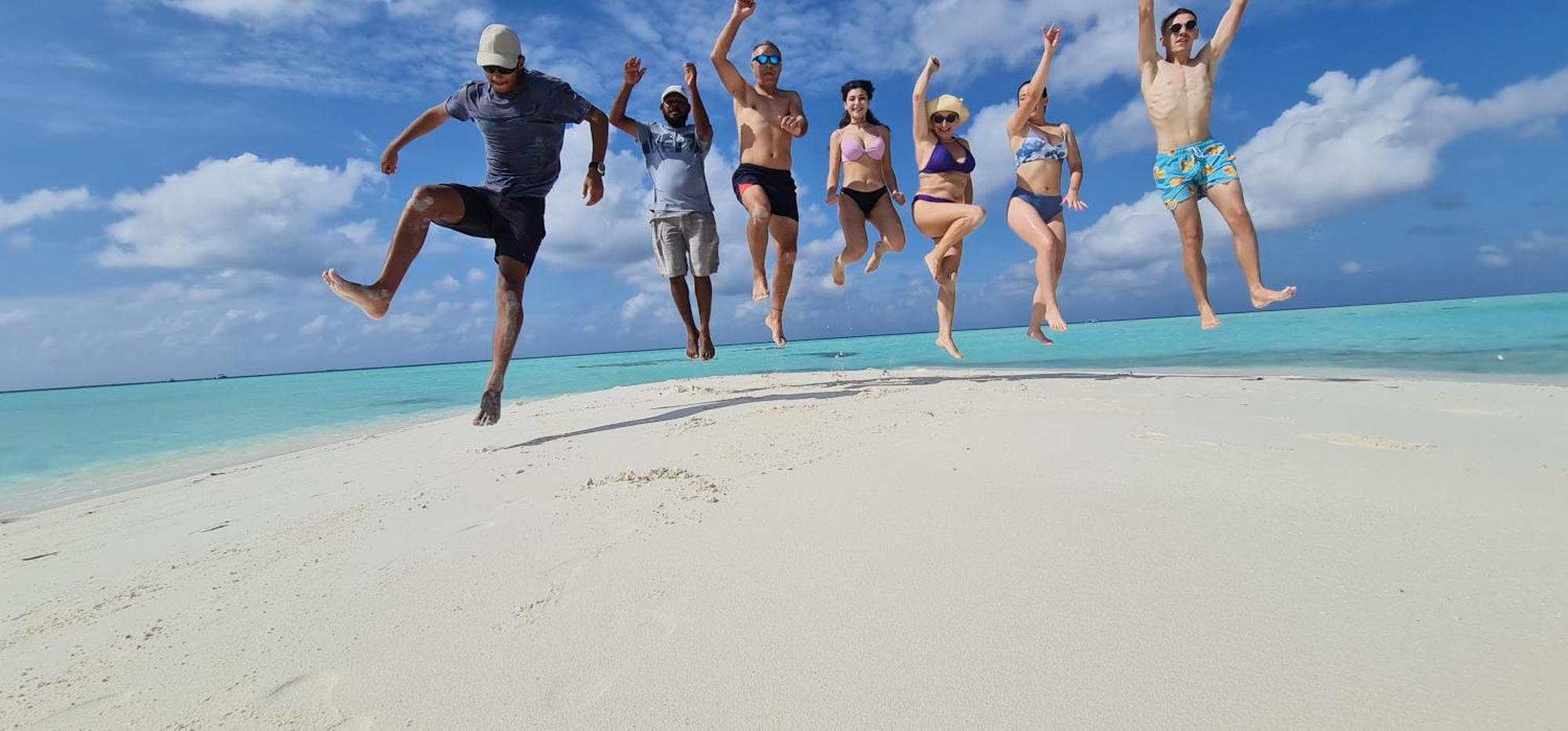 Liberty Guesthouse Maldives Mahibadhoo Ngoại thất bức ảnh
