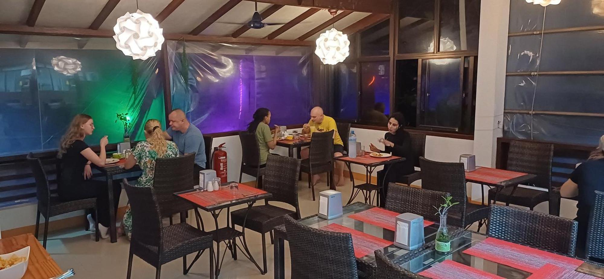 Liberty Guesthouse Maldives Mahibadhoo Ngoại thất bức ảnh